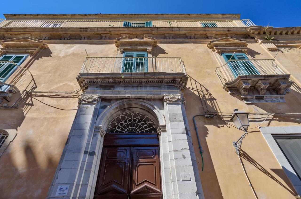 Appartamenti Vista Duomo - Ibla - Pomelia Ragusa Dış mekan fotoğraf
